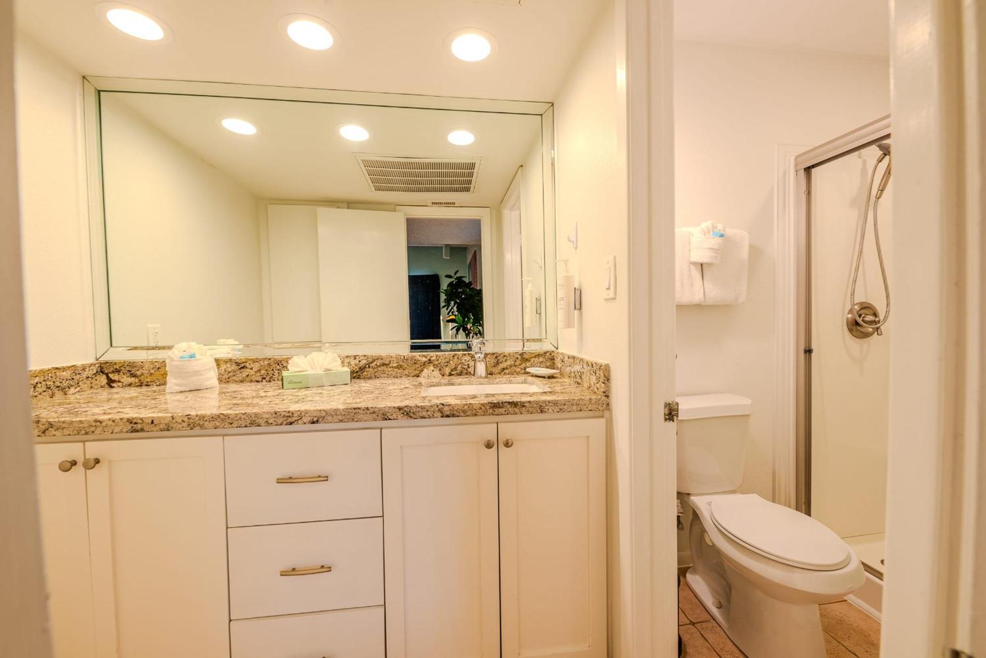 Kingfishers Retreat Serene 1Br Escape With Balcony 207 South Padre Island Exteriér fotografie